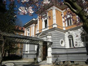The back entrance of the Gustav Schermbaum's neo-renaissance villa, now housing the <!--LINK'" 0:203-->