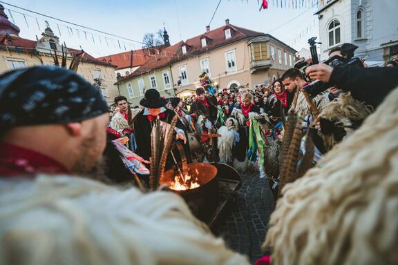 Shrove Tuesday and Burial Shrove: surrender of power and burial of Mardi Gras, Ptuj 2023. Author: Stanko Vozel