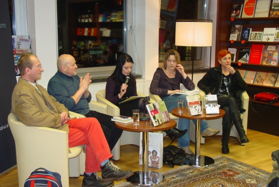 Vili Rezman (second from the left) presenting his awarded work in Konzorcij, at Mladinska knjiga Bookstores during Fabula Festival of Stories, 2009