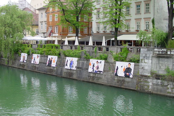 Portraits of authors by Ljubljanica river by Borut Kranjc, World Literatures - Fabula Festival, 2010