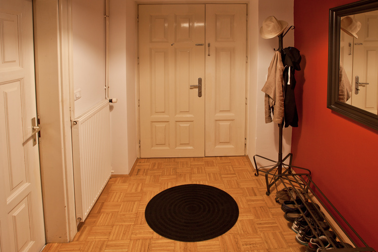 File:Goga Literary Residency 2025 entry hall Photo Manca Masnik.jpg