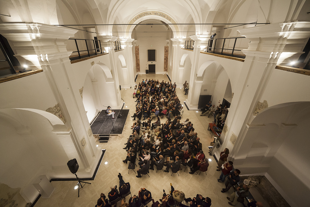 Festival Maribor 2015 Joseph Tawadros at Minorite Church Photo Dejan Bulut.jpg