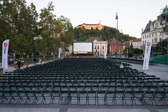 Kinodvor Cinema 2018 Open-air cinema at Congress Square Photo Katja Goljat.jpg