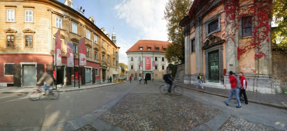 City Museum of Ljubljana 2006.jpg