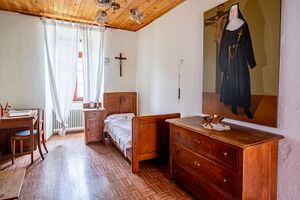 Kamnik Cultural AiR Programme 2025 bedroom Photo Irena Gajsek