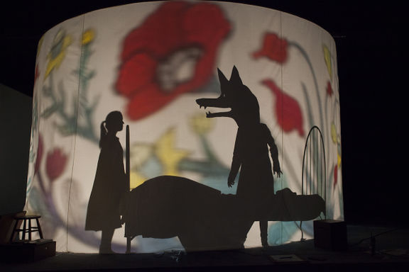 The staging of Virginija Volk (Virginia Wolf), based on the motifs from the picture book by Kyo Maclean and Isabelle Arsenault, 2017