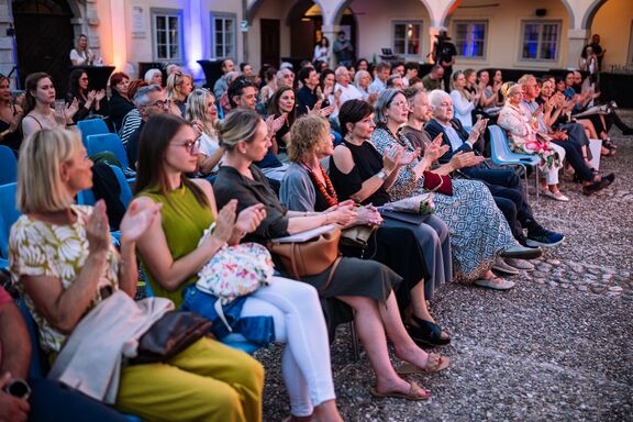 Krafft is the only festival in the wider region entirely dedicated to acting in audiovisual arts.