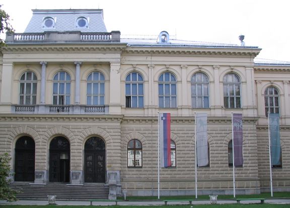 National Museum of Slovenia exterior Photo Foto Hobit.jpg