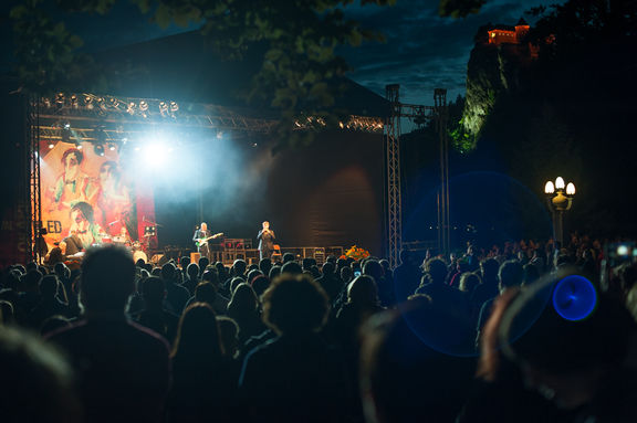 The famed Croatian singer Josipa Lisac performing at the big stage of the Okarina Festival in 2015