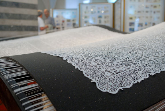 A replica of a 6 sqm lace tablecloth, ordered and made in 1976 by 14 Idrija lacemakers from 34,560 meters of cotton thread for Tito's wife Jovanka, who never received the gift. It was exhibited at the Idrija Lace Festival in 2008. Author: Jani Peternelj