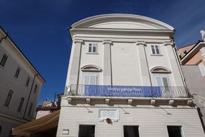 <!--LINK'" 0:157-->, 2020.