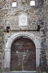 Entrance to <!--LINK'" 0:104-->, 2020.