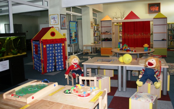 Radlje ob Dravi Public Library 2009 childrens department.jpg