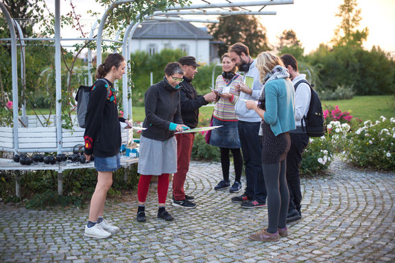 Aphelion Soundwalk organised by Cona Institute and Sonica International Festival of Transitory Art, 2016.