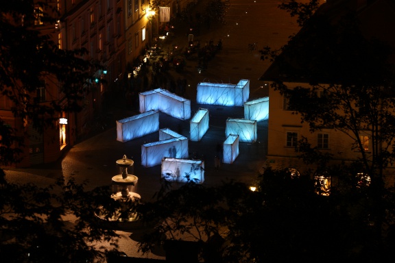 Lighting Guerrilla Festival 2014 Sophie Guyot Svetlobni dom.JPG