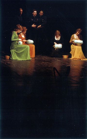 Emilija was based on the biography of Emilija Kraus, born in Idrija in 1785, who according to legend should accompany Napoleon I. Produced by Muzeum Institute at SNG Drama Ljubljana, 1996