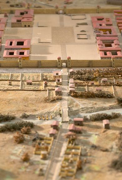 Model of Emona, eastern gate of Emona in the foreground, MGML archive