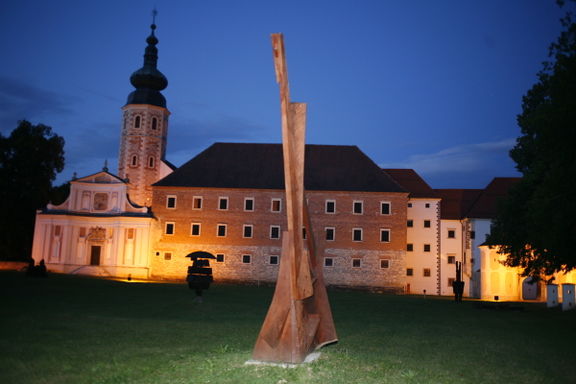 Bozidar Jakac Art Museum 2007 exterior sculpture Photo Borut Peterlin.jpg