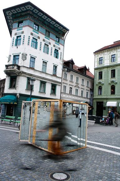The project Reflecting the Wish by the KUD C3 Society for Culture and Arts on the Prešeren Square in Ljubljana, 2008