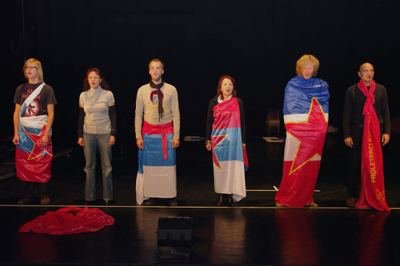 Maribor Theatre Festival 2010 Damned be the traitor of his homeland Photo Ivan Vinovrski.jpg