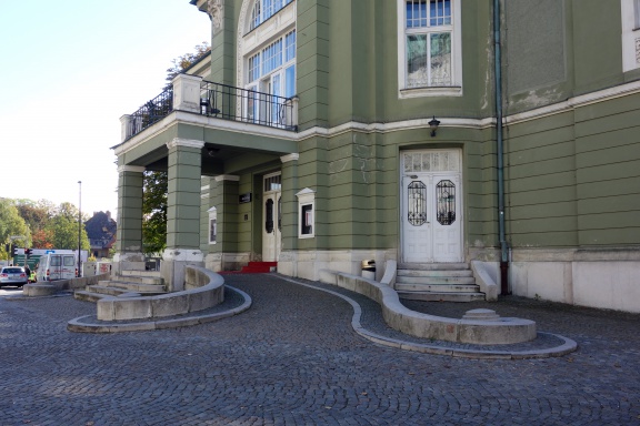 Slovene National Theatre Drama Ljubljana, main entrance, 2013