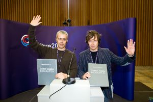 Artists <!--LINK'" 0:103--> and <!--LINK'" 0:104--> presenting their <i>Biography</i>