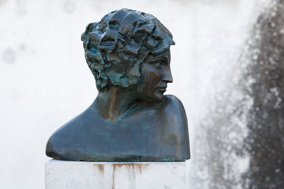 Museum of Slovenian Film Actors 2020 Bust Photo Kaja Brezocnik.jpg