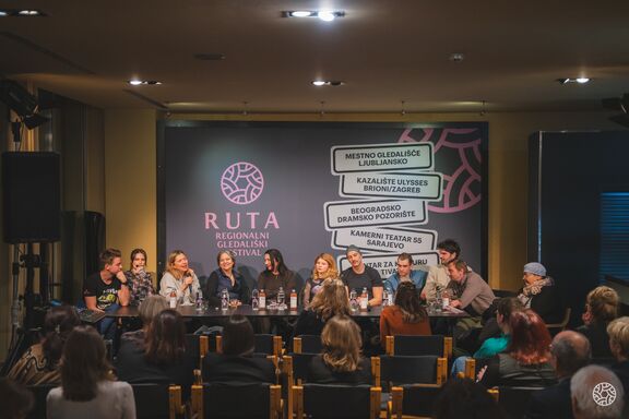 A conversation after the performance A Streetcar Named Desire at the 2026 RUTA Festival.