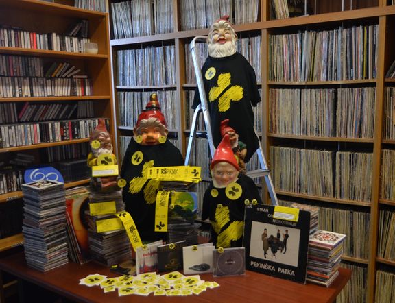 The phonotheque of Radio Študent (RŠ) holds a huge archive of music CDs, vinyls and tapes, actively gathered since 1969.