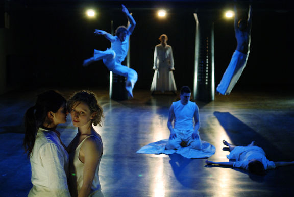 Sun City by choreographer Goran Bogdanovski, Fičo Balet, 2006.