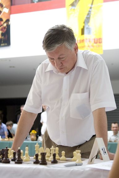 Grandmaster Anatoly Karpov as a special guest at a simultaneous chess party at the Grossmann Fantastic Film and Wine Festival 2008