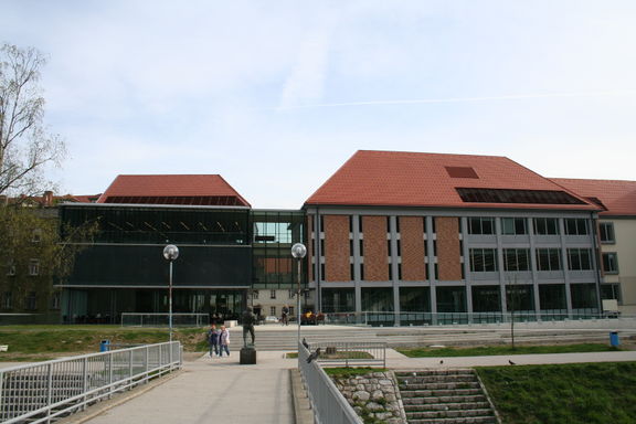 Celje Central Library 2011 Photo Robert Ozura.jpg