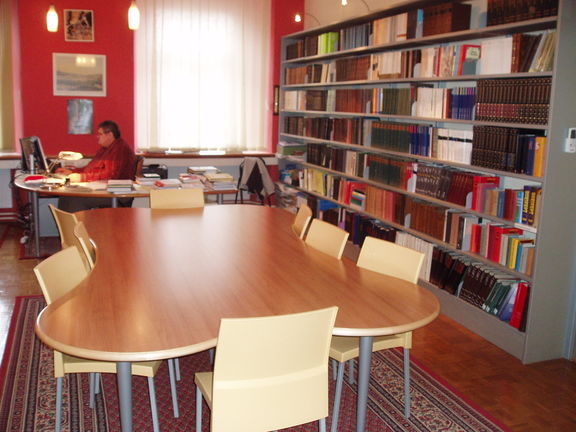 Reading room of the Regional Archives Maribor.