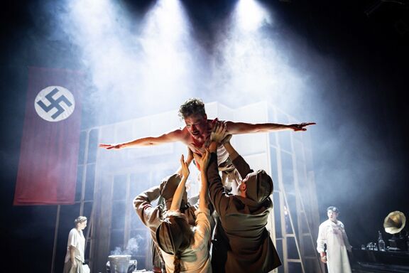Stage adaptation of Vinko Möderndorfer's novel A Second Past, directed by Luka Marcen, Slovene People’s Theatre (SLG) Celje 2023. Photo: Uroš Hočevar