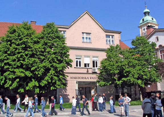 File:Maribor Public Library 2006 The Rotovz Library.jpg