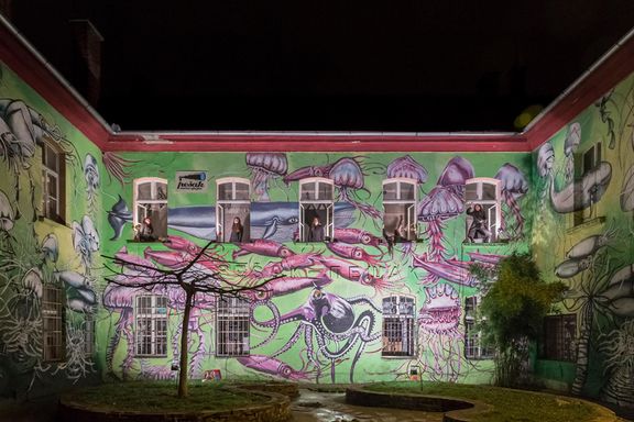 Night Window Display Pešak at Baabure exhibition, Metelkova mesto Autonomous Cultural Zone, KUD Mreža, 2016