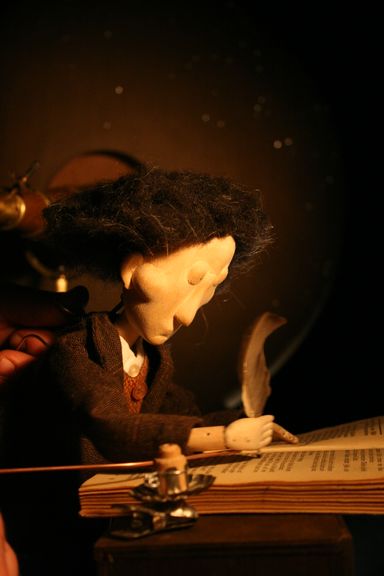 Puppet created by Jasna Vastl for Kako je Jaromir iskal srečo, directed by Ajda Rooss, Jasna Vastl & Brane Vižintin, premiere at Glej Theatre 11 March 2011