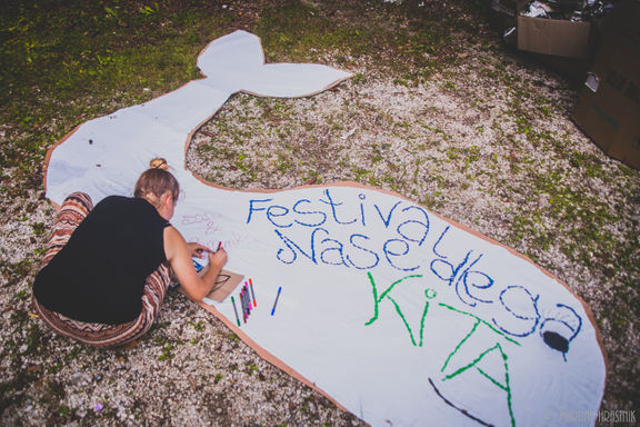 Each year the attendants of the Beached Whale Festival create whale sculptures of all kinds, 2016