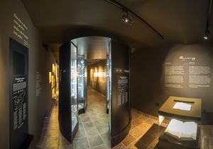 <!--LINK'" 0:99-->, 2017.