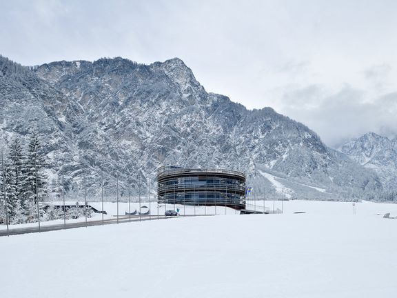 STVAR architects 2016 Nordic Centre Planica pavilion.jpg