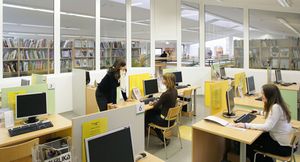 <!--LINK'" 0:80-->, computer room, 2009