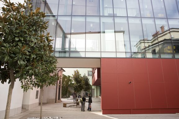 File:Faculty of Humanities Koper Exterior.JPG