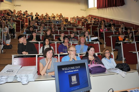 Faculty of Arts Ljubljana 2010 Lecture Room Photo Matjaz Rebolj.JPG