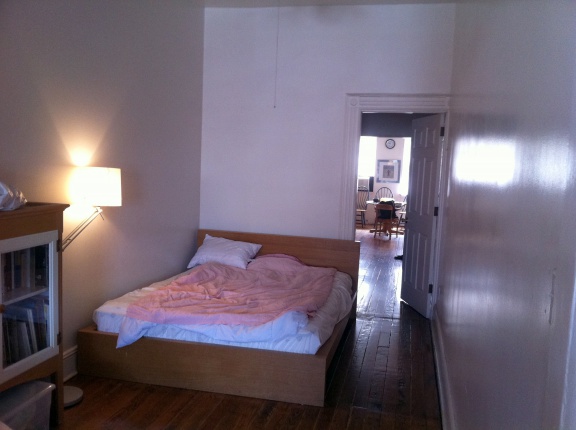 Slovene Arts and Culture Residency New York 2012 bedroom.jpg