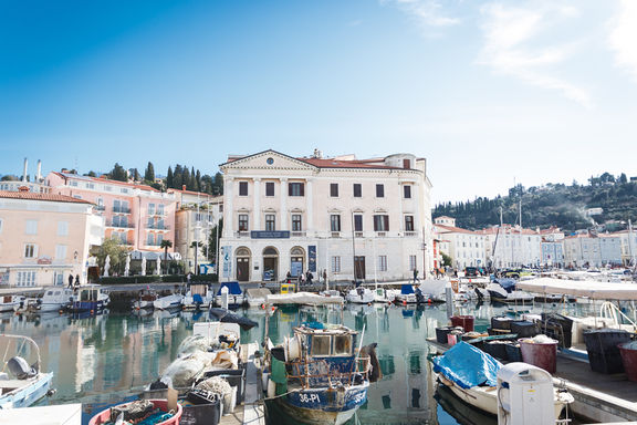 File:Sergej Masera Maritime Museum Piran 2020 Exterior Photo Kaja Brezocnik.jpg